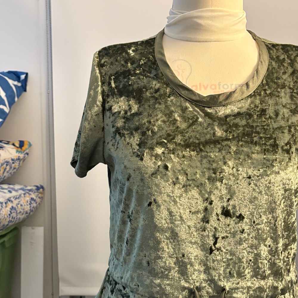 Luxurious Olive Velvet Short Sleeve Top - Picture 3 of 10